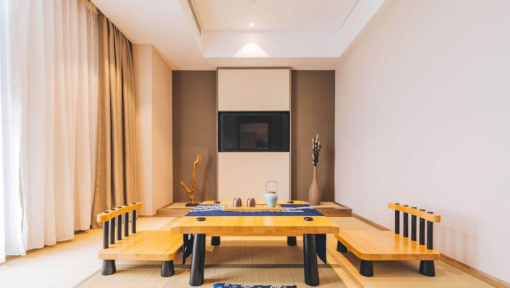 Atour Hotel Zhangjiakou Экстерьер фото
