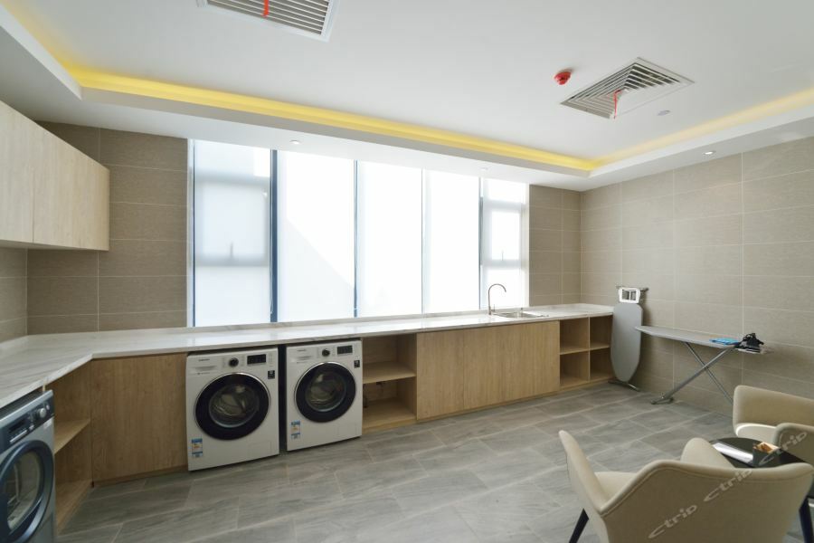 Atour Hotel Zhangjiakou Экстерьер фото